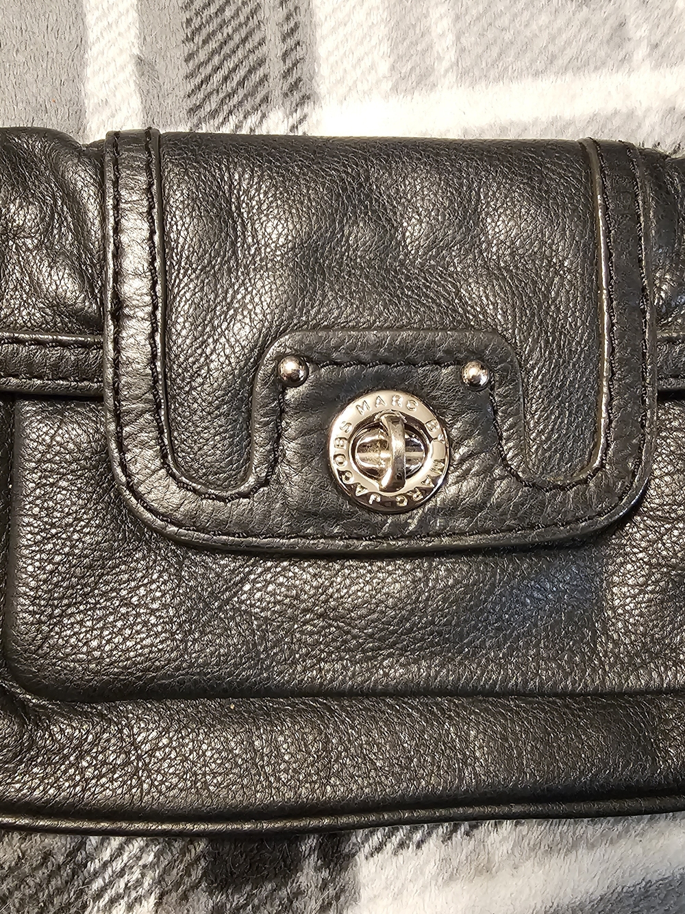 Marc by Marc Jacobs Black Leather Turn-Lock Wristlet Bag